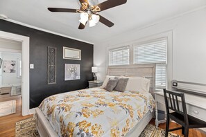 4 camere, ferro/asse da stiro, Wi-Fi, lenzuola