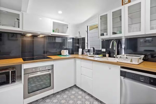 Aesthetic Margate Beach Cottage