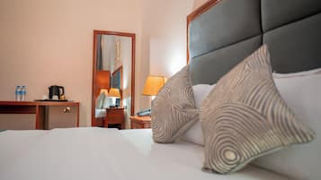 Standard Double Room | In-room safe, laptop workspace, iron/ironing board, free WiFi
