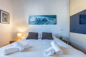1 chambre, fer et planche à repasser, Wi-Fi gratuit, draps fournis