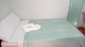 Comfort Twin Room | Free WiFi, bed sheets - Pousada Uma Janela para o Sol (Morro de São Paulo)