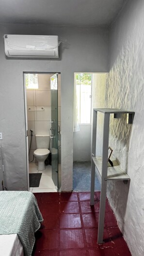 Comfort Twin Room | Free WiFi, bed sheets