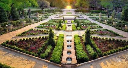 Private Fort Worth Getaway Near Botanic Garden!