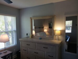 4 bedrooms