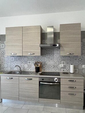 Fridge, oven, stovetop, dishwasher - CASA VACANZA A TERMOLI (Termoli)