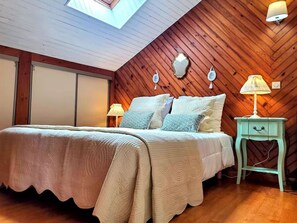 3 bedrooms, iron/ironing board, free WiFi