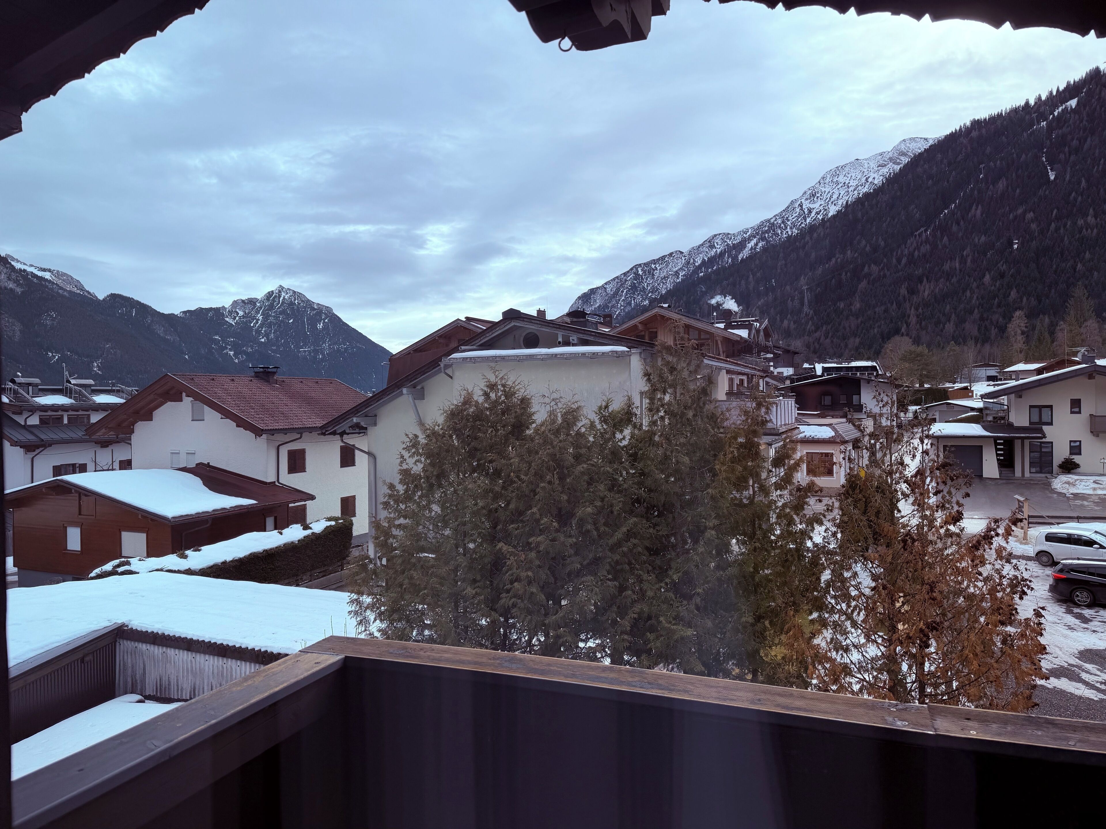 Classic-Studiosuite, Balkon, Bergblick
