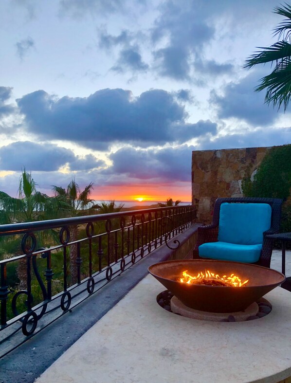 Terrace/patio - Governor Villa, At Novaispania, 4 bedroom, 5 Bath, Private pool, Sleeps 12 (Cabo San Lucas)