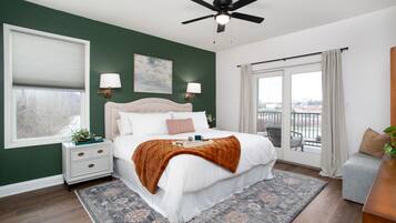 3 bedrooms, iron/ironing board, free WiFi, bed sheets