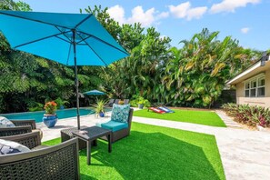 Terrace/patio - Charming 3-bedroom house with pool and Billards in Wilton Manors (Wilton Manors)