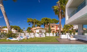 Villa | Pool