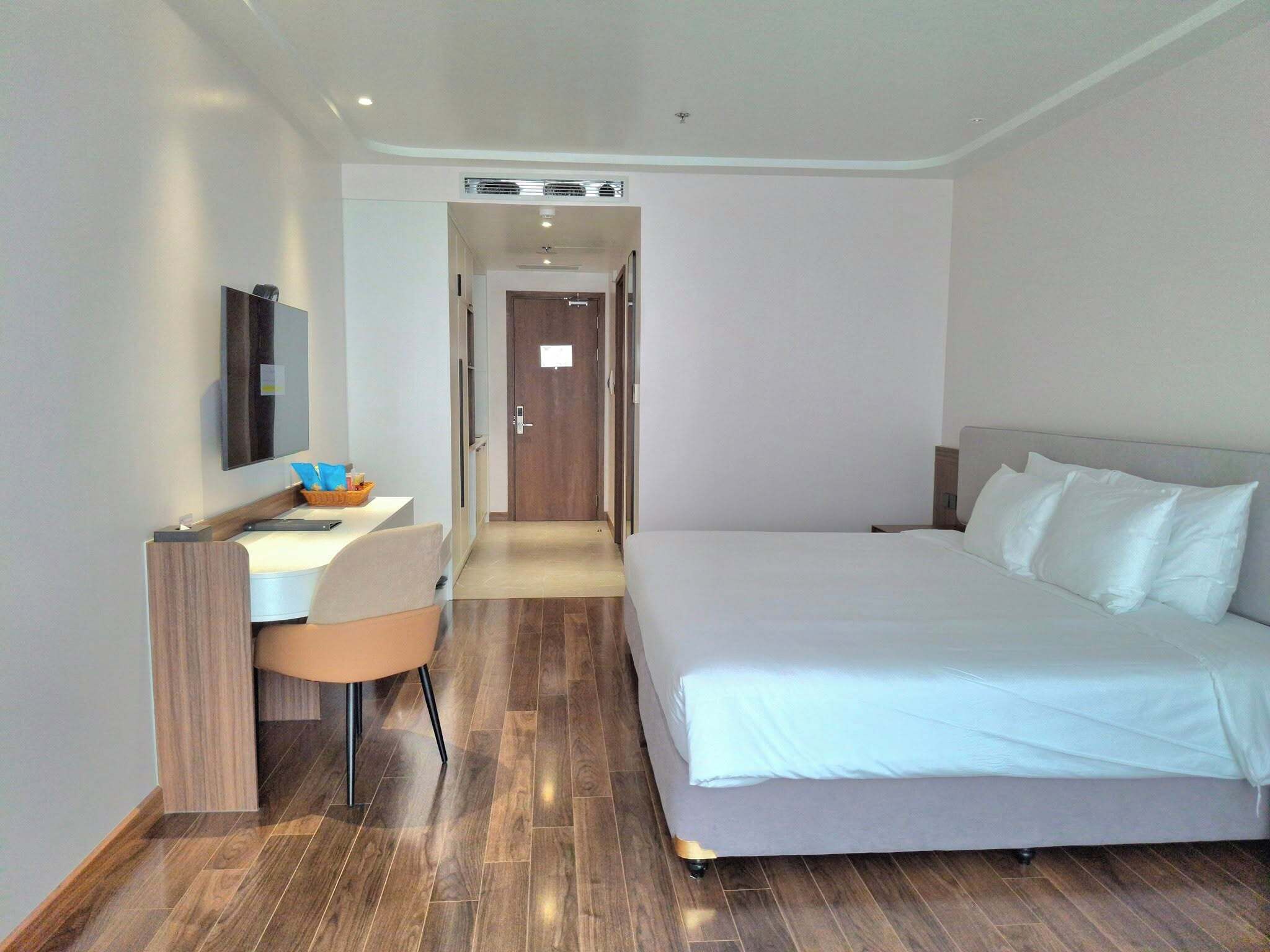 Deluxe tweepersoonskamer | Een bureau, een laptopwerkplek, gratis wifi