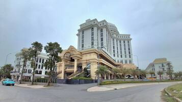Bagian depan properti