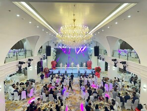 Meeting facility - The Dome Grand (Duy Tien)