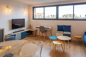 Interior - Appart "COZY" (50m²) Air-conditioned, Wifi - Ideally located - Private parking, Netflix (Lagord)