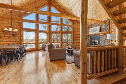 New Lakefront |Pontoon|GameRoom|Summer Fun Vibes