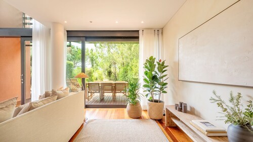 Stunning Tróia I by LovelyStay