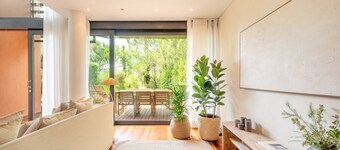 Stunning Tróia I by LovelyStay