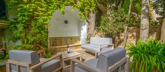 4 Bedroom Holiday Home in Arta