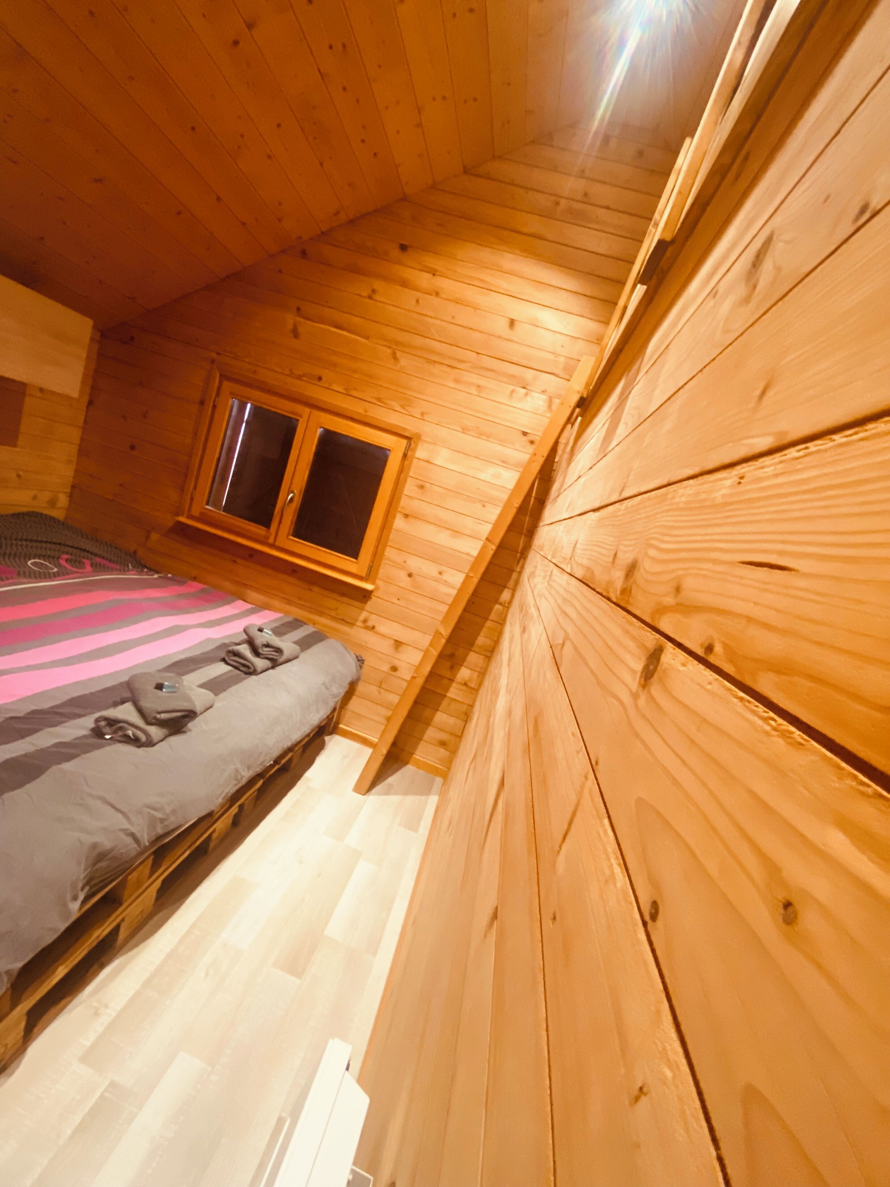 1 slaapkamer, reisbedje, wifi, beddengoed