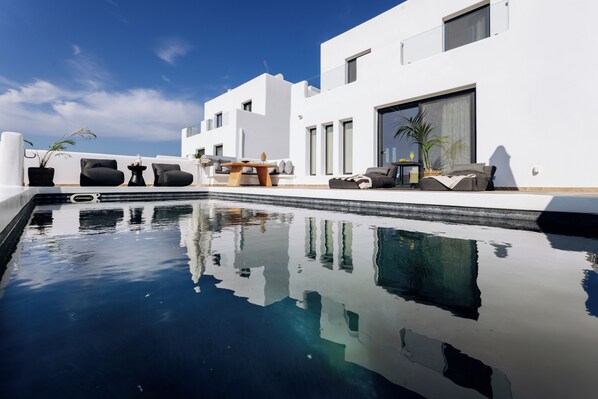 Alberca al aire libre 