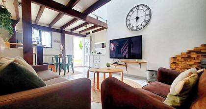 PETITE MAISON PLAGE PORT ET CENTRE VILLE A PIED - AVEC WIFI