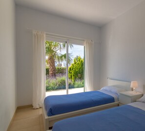 Villa | 5 bedrooms, iron/ironing board