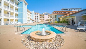 Pool - New! Island Breeze/3Bd/Oceanfront/ Beach/Pool/Gym (Virginia Beach)