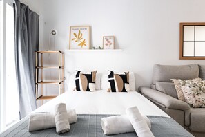 1 bedroom, iron/ironing board, WiFi