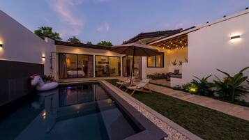 Villa Luxe, 2 chambres, patio, vue piscine | Terrasse/Patio