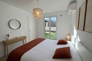 2 間睡房、熨斗/熨衫板、免費 Wi-Fi、床單