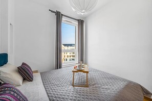 1 chambre, fer et planche à repasser, Wi-Fi gratuit, draps fournis