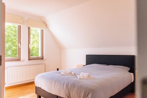4 camere, una scrivania, culla da viaggio, Wi-Fi