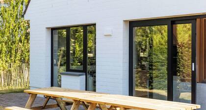 Villa Croisette – 4BR villa in quiet area for groups & families