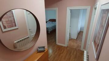Apartment, 2 Bedrooms, City View | Interior