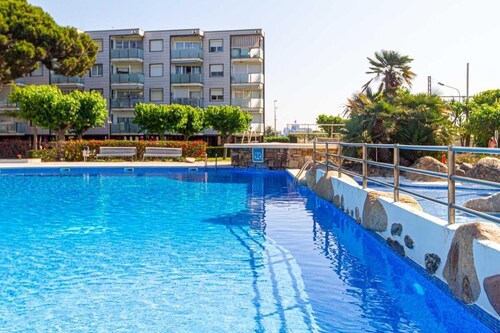 Residencial Costamar Next Bcn, 50m Beach With Swimming Pool