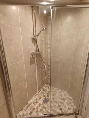 Townhome Comfort | Dusch