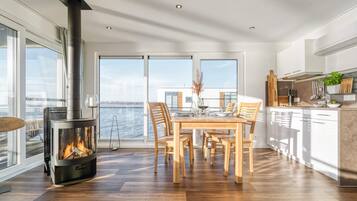 Mobile Home | Private kitchen