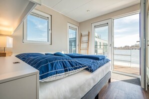 Mobil enhet | 2 sovrum och unika möbler