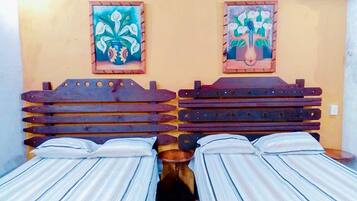 Basic Cottage | 1 bedroom, iron/ironing board, free WiFi, bed sheets