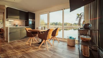 Mobile Home | Living room