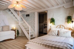 1 habitación, escritorio, wifi gratis y ropa de cama 