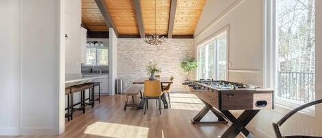 غرفة الألعاب