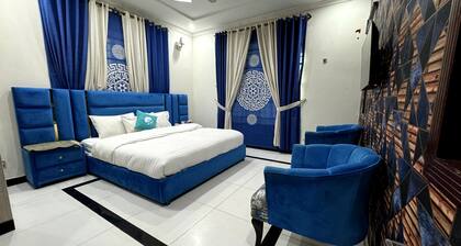 Charming 9-bedroom B&B with WiFi and AC in enchanting Islamabad