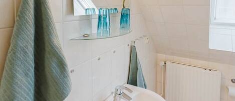 Hair dryer, towels