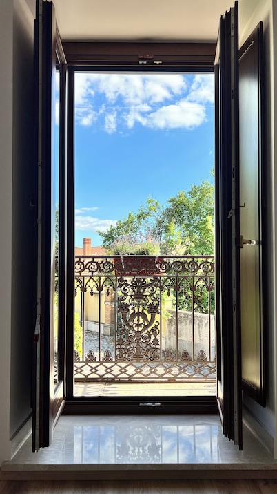 Rocchesi Apartments - Two-room apartment with portion of terrace, for couples and families