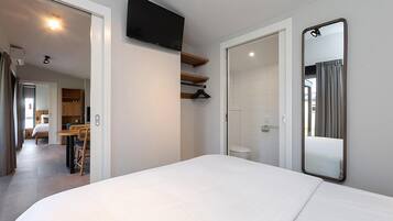 House | 2 bedrooms, bed sheets