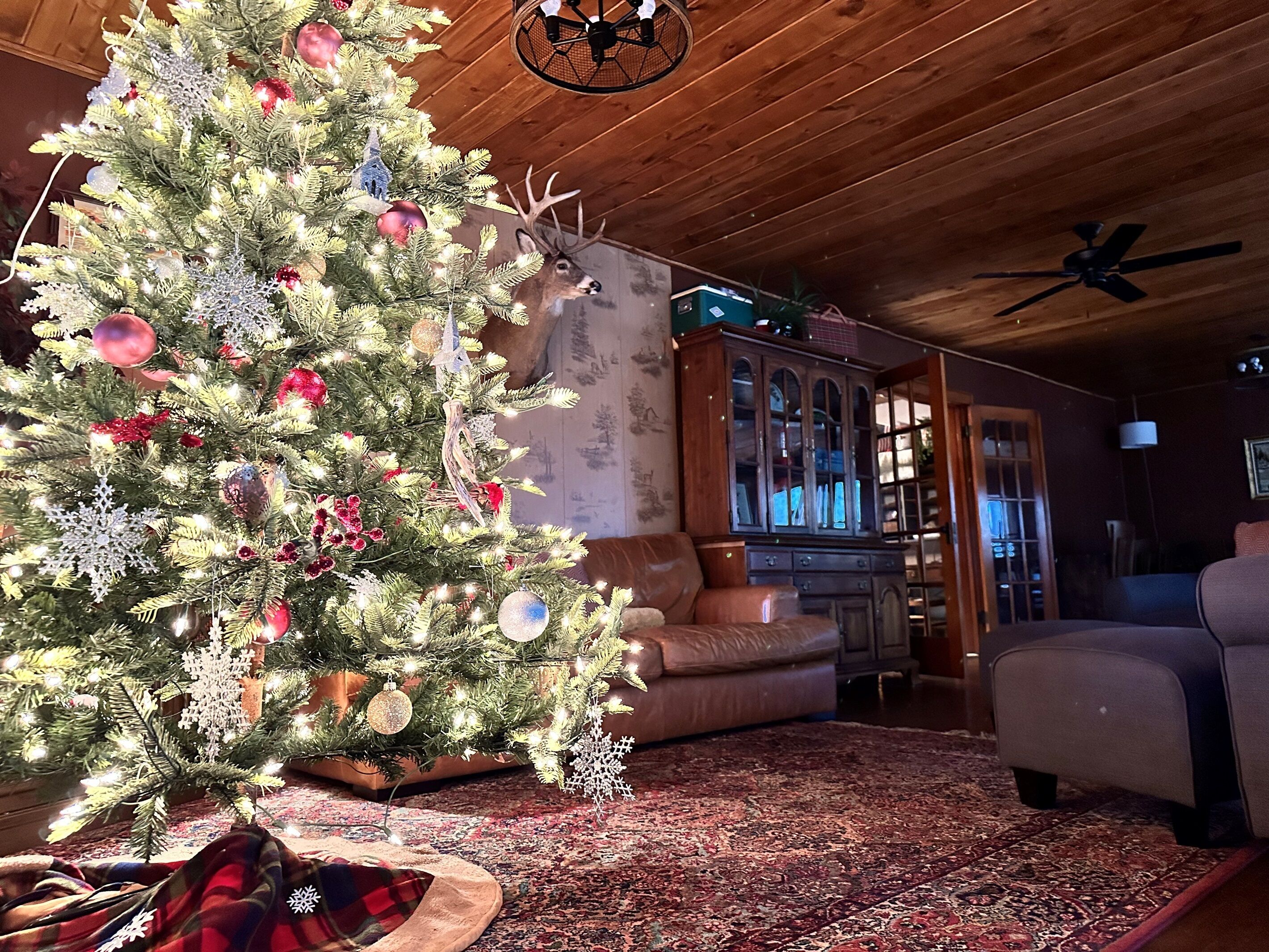 スマートテレビ、テレビゲーム、DVD プレーヤー、テーブルサッカー台