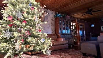 Smart TV, video games, DVD player, foosball