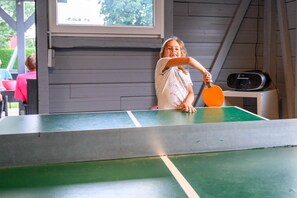 Game room - Country house vacation apartment 3 - Bauernhof Hopp Vadersdorf (Fehmarn)